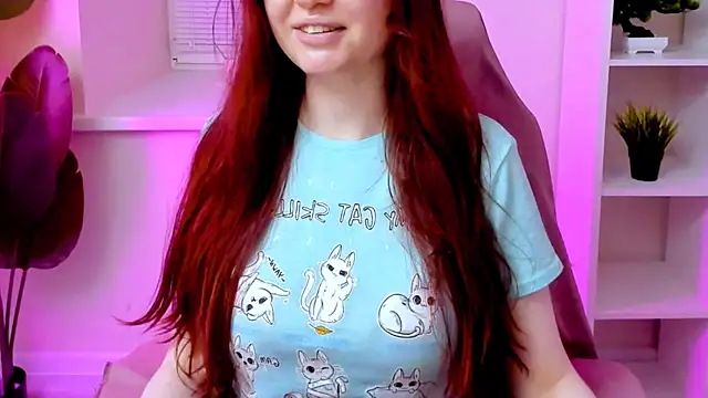 CarolGiggly online show from 04/18/26, 06:34