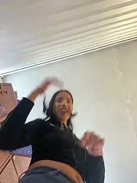 Praga Pink online show from 04/22/26, 09:16