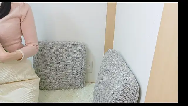 Hana-tan online show from 03/22/26, 02:04