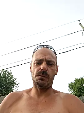 Snapshot of kjs_daddy123 chatting on 05/25/26, 10:27 kjs daddy123 online show from 05/25/26, 10:27