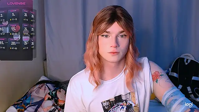 Alice Hells online show from 01/18/25, 05:52