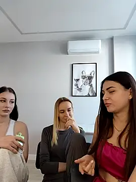 ShySonya online show from 11/08/25, 11:21