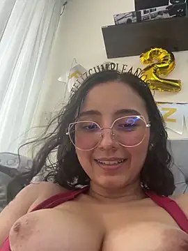 Kay LustyWife online show from 03/18/25, 05:42