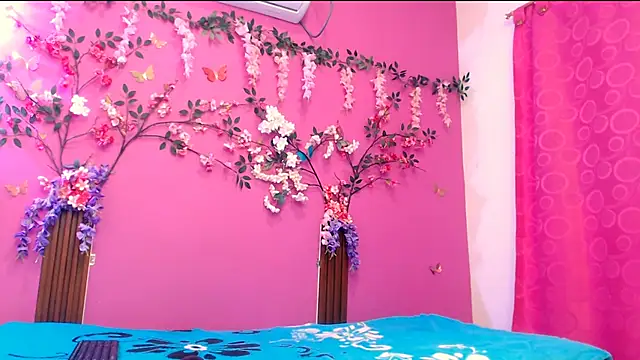 analdeepalejandra18 online show from 10/02/25, 06:37