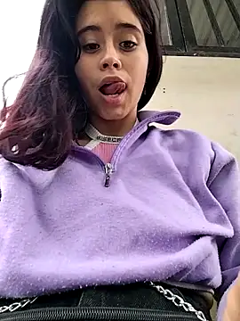 Alexandra 65 online show from 12/19/25, 09:22