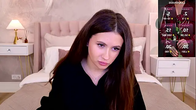 milaleoneli online show from 03/23/26, 02:43