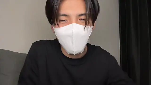 Lio kun online show from 01/19/25, 01:22