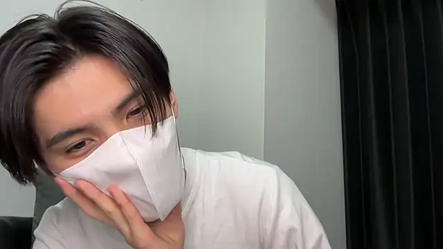 Lio kun online show from 03/07/25, 01:07