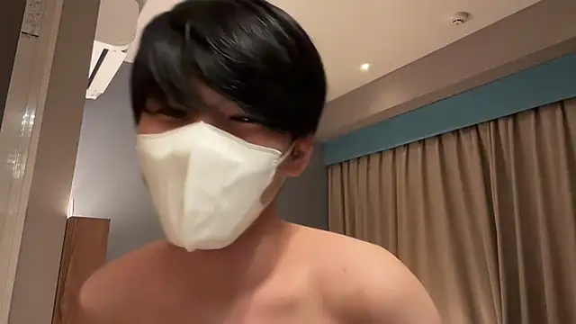 Lio kun online show from 05/11/26, 04:04