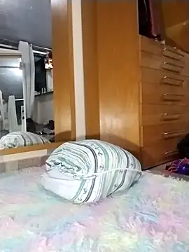 Luci foxx online show from 04/16/26, 09:39