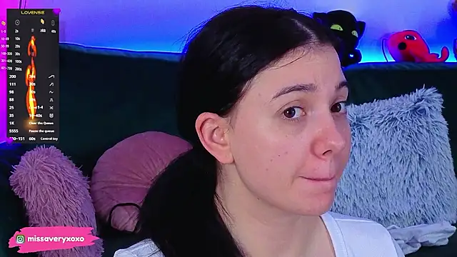 AveryWillow online show from 03/21/26, 11:52