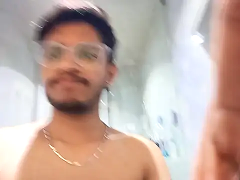 Snapshot of skinnyyyyyyyyy chatting on 01/25/25, 03:40 skinnyyyyyyyyy online show from 01/25/25, 03:40