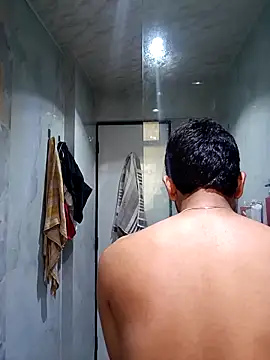 Snapshot of skinnyyyyyyyyy chatting on 10/25/25, 06:10 skinnyyyyyyyyy online show from 10/25/25, 06:10