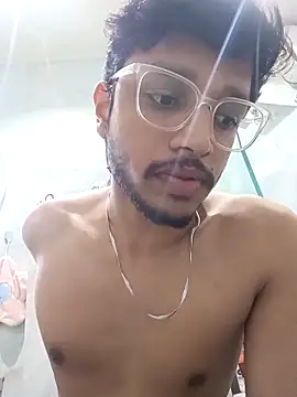 skinnyyyyyyyyy online show from 11/23/25, 04:12