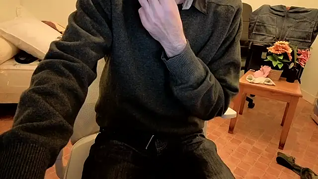 SteveStiffbone online show from 12/18/25, 05:19