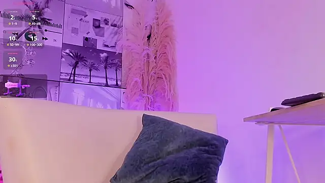 MiaCavallii  online show from 10/11/25, 03:06