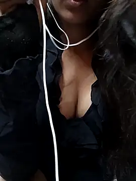 Sanjana-Mehar online show from 10/14/25, 12:22