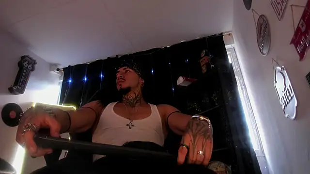 the beast master  online show from 11/22/25, 08:52