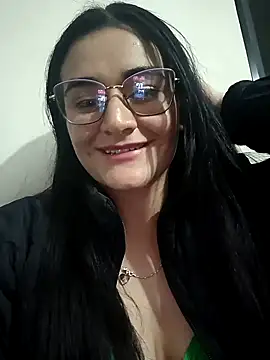 Hanna Kinsley online show from 12/21/24, 04:19