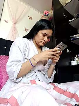 Hanna Kinsley online show from 03/12/25, 01:51