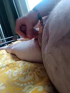 Snapshot of awesome-dirty-dick chatting on 11/01/25, 01:57 awesome-dirty-dick online show from 11/01/25, 01:57