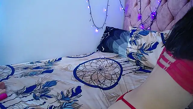 AMBER LOVE22 online show from 01/25/25, 04:03