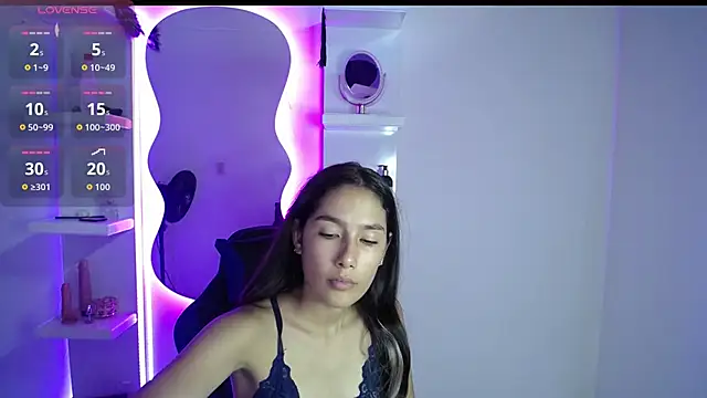 AMBER LOVE22 online show from 09/08/25, 06:40