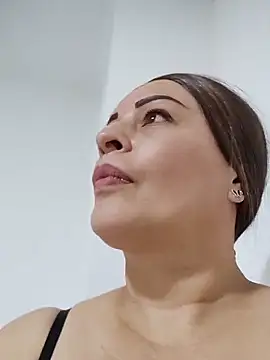  Prinscarlet  online show from 11/23/25, 04:34