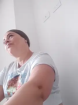  Prinscarlet  online show from 11/23/25, 05:46