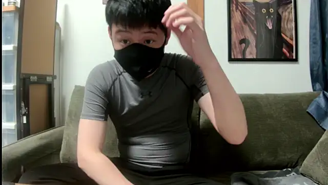 Snapshot of tuki_fu chatting on 03/08/25, 11:37 tuki fu online show from 03/08/25, 11:37