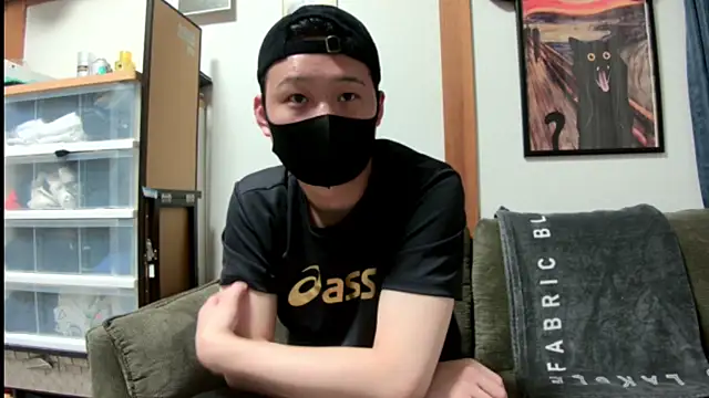 Snapshot of tuki_fu chatting on 03/12/25, 12:04 tuki fu online show from 03/12/25, 12:04