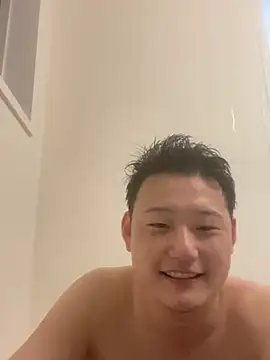 Snapshot of tuki_fu chatting on 03/20/25, 10:54 tuki fu online show from 03/20/25, 10:54