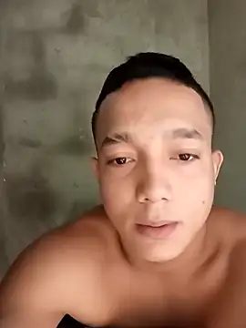 Snapshot of tayson_ chatting on 01/15/25, 02:56 tayson online show from 01/15/25, 02:56