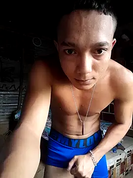 Snapshot of tayson_ chatting on 01/17/25, 03:11 tayson online show from 01/17/25, 03:11