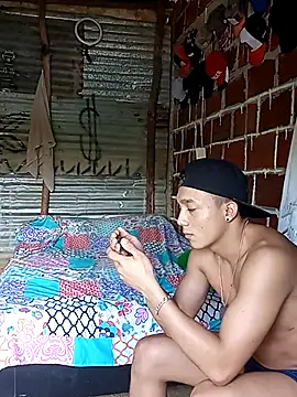 Snapshot of tayson_ chatting on 01/22/25, 02:56 tayson online show from 01/22/25, 02:56