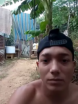 Snapshot of tayson_ chatting on 03/17/25, 11:21 tayson online show from 03/17/25, 11:21