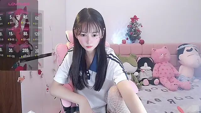 Snapshot of Xiaomi-Angela chatting on 12/28/24, 11:52 Xiaomi-Angela online show from 12/28/24, 11:52