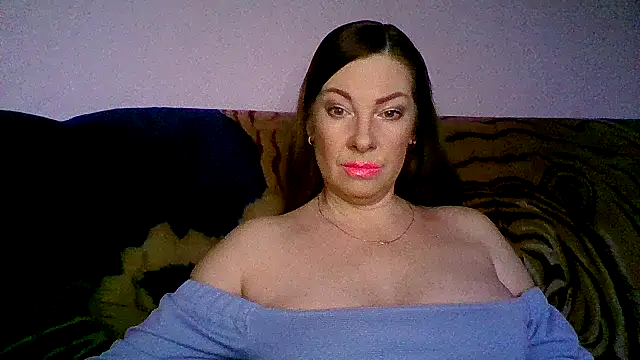 Snapshot of maritanna chatting on 01/23/25, 06:06 maritanna online show from 01/23/25, 06:06