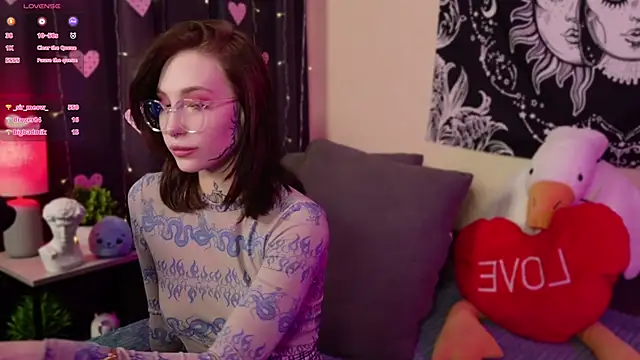 Snapshot of Succvbu7 chatting on 02/13/25, 07:24 Succvbu7 online show from 02/13/25, 07:24