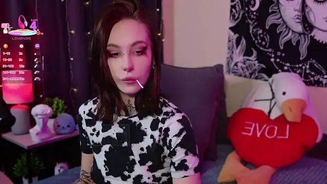 Snapshot of Succvbu7 chatting on 02/23/25, 04:17 Succvbu7 online show from 02/23/25, 04:17