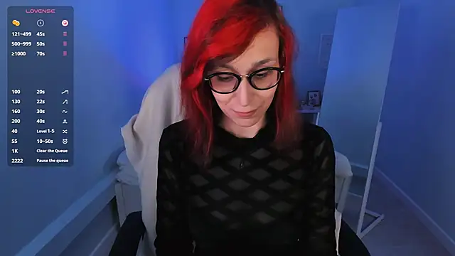 Dora Marcelli online show from 12/05/25, 07:28