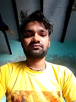 Surajpuja79 online show from 11/25/25, 08:47