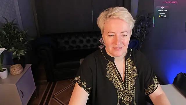 Nika Smit online show from 03/01/26, 05:31