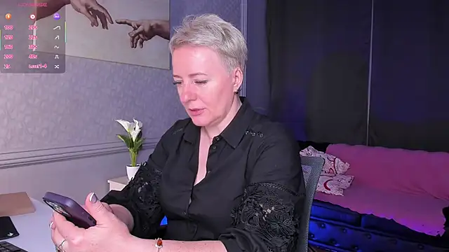 Snapshot of Nika_Smit chatting on 06/27/26, 07:02 Nika Smit online show from 06/27/26, 07:02