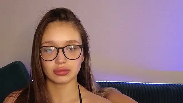 Megan Kira online show from 02/20/25, 06:06