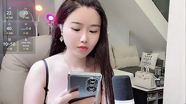 yoyo520- online show from 03/22/25, 11:31