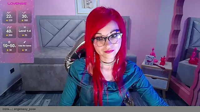 abril ch  online show from 11/17/25, 10:54