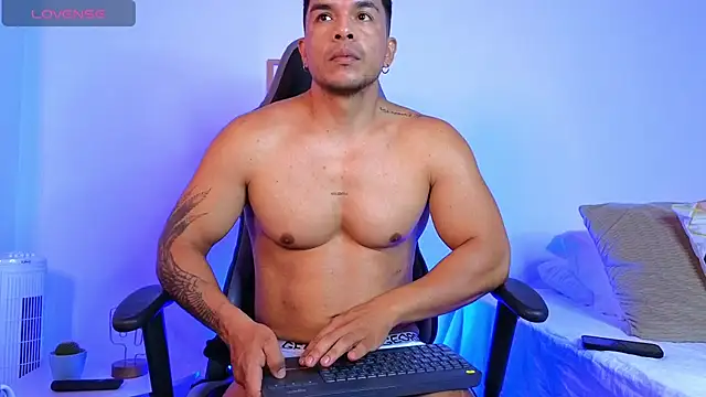 estebandelouis online show from 03/26/26, 12:33