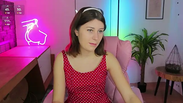Snapshot of Hailey_Green chatting on 02/10/25, 07:07 Hailey Green online show from 02/10/25, 07:07