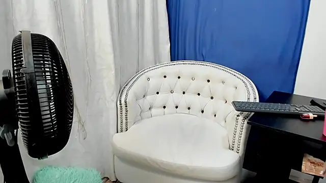 Analia18  online show from 01/14/25, 05:56